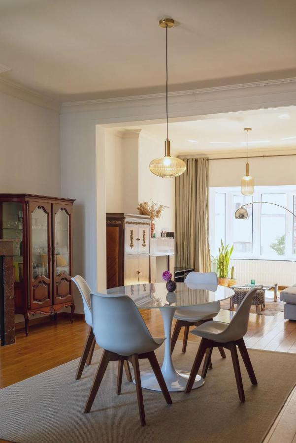 Large Apartment 800M From The Beach 90 Square Meters 오스텐드 외부 사진